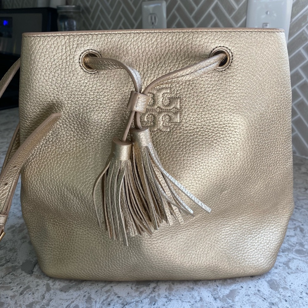 Tory Burch Bucket Bag